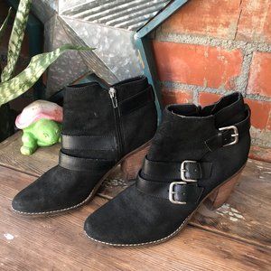 Womens DV Dolce Vita Black Suede Leather Wedge High Heel Zip Ankle Boots Size 8